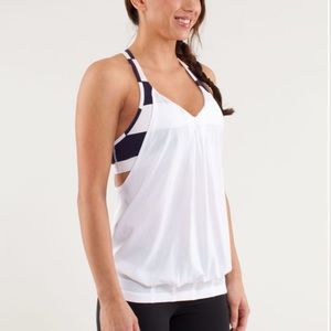 Lululemon Practice Freely Tank, size 6